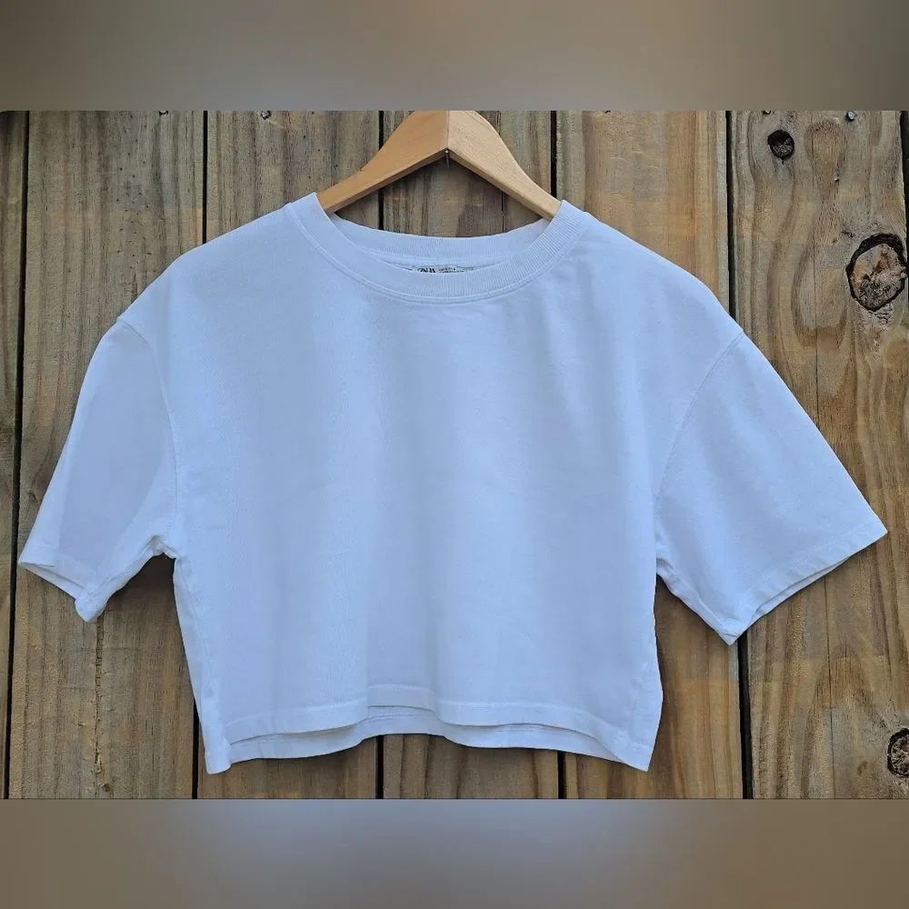 Zara White Cropped T-Shirt